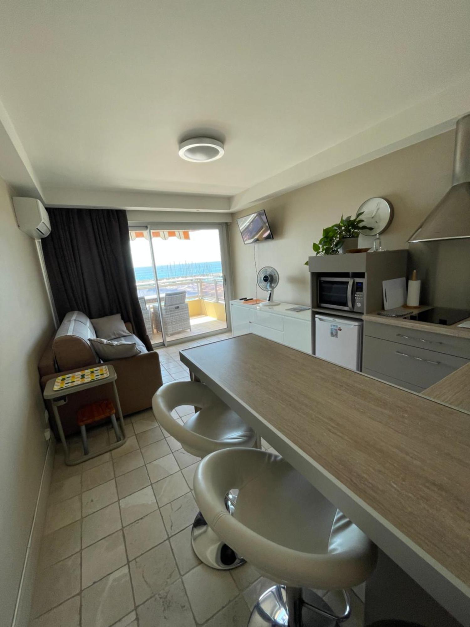 Superbe Appartement En Bord De Mer, Pres Du Centre Et Des Plages Μεντόν Εξωτερικό φωτογραφία